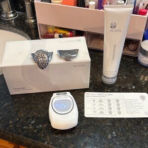 Skin Facial Spa Skincare Tool - White